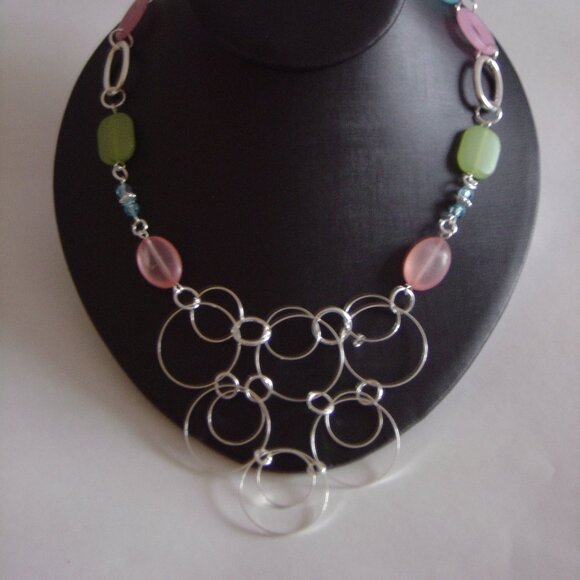 Paulus NWT Necklace & Earrings Set - Picture 4 of 4